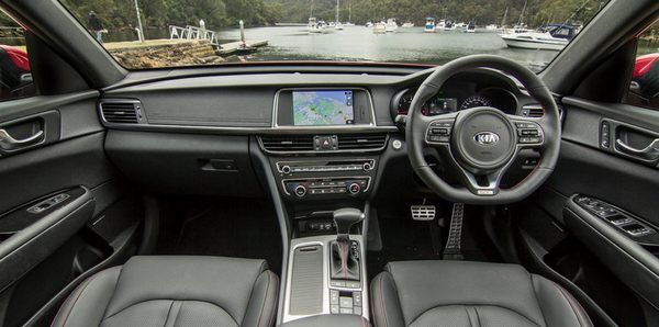 مقایسه فنی هیوندای سوناتا کیا اپتیما 10 Hyundai Sonata Kia Optima 11 1