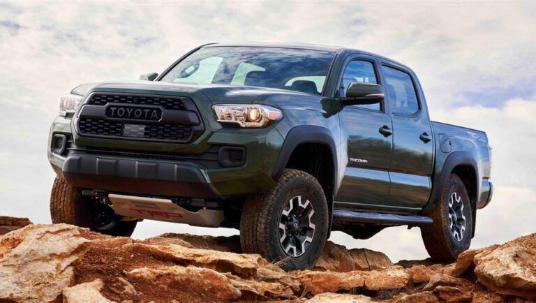 تویوتا تاکوما با پکیج TRD Lift