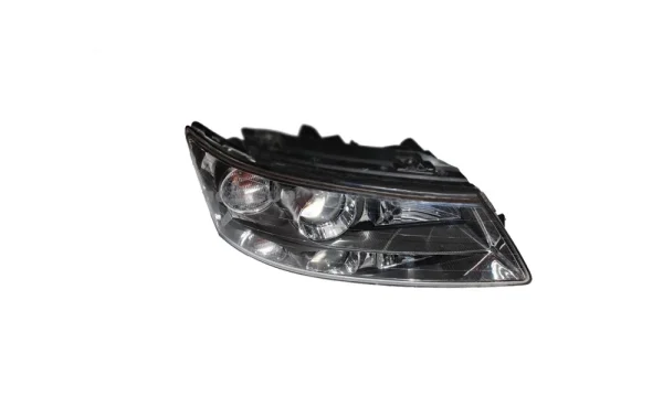 چراغ جلو راست هیوندای سوناتا چراغ جلو راست هیوندای سوناتا